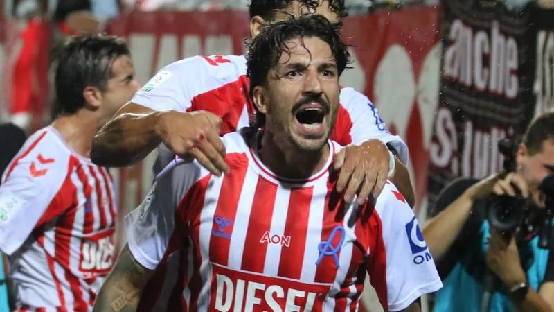 Serie B, è subito show: il Vicenza ribalta il Catanzaro e vince 3-2 all'89' - La Gazzetta dello Sport