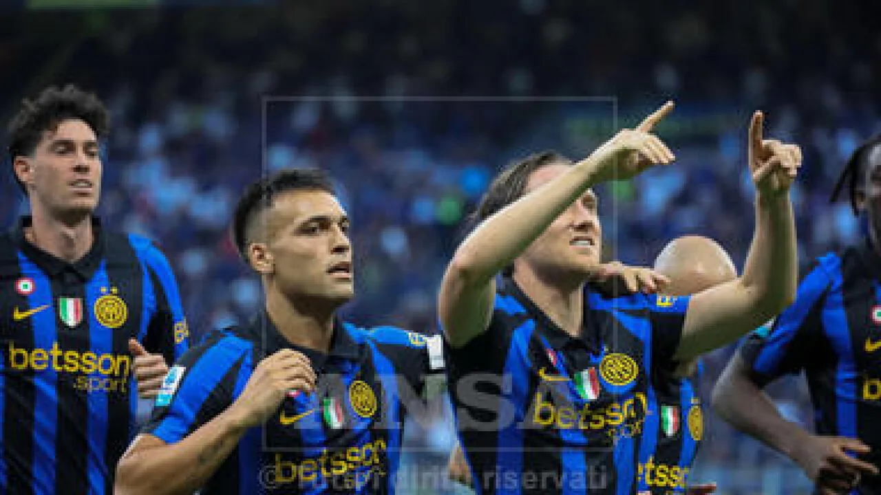 Inter-Monza 4-1: i nerazzurri iniziano con una goleada, magie di Calhanoglu e Pio Esposito - Corriere della Sera
